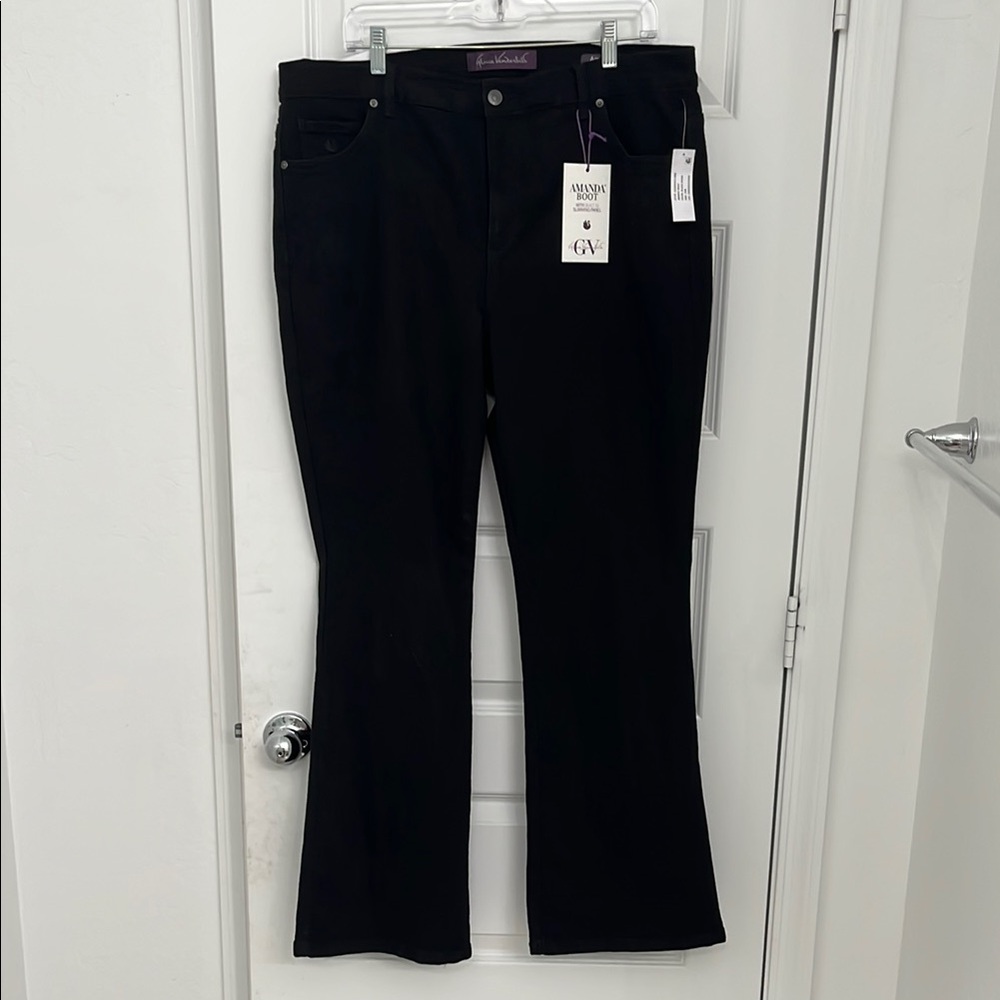 NWT Gloria Vanderbilt Bootcut Black Jeans